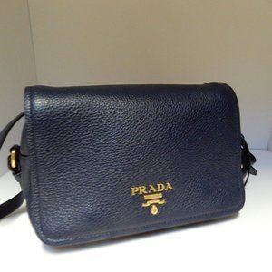 NWT PRADA VITELLO PHENIX Shoulder / Crossbody Bag